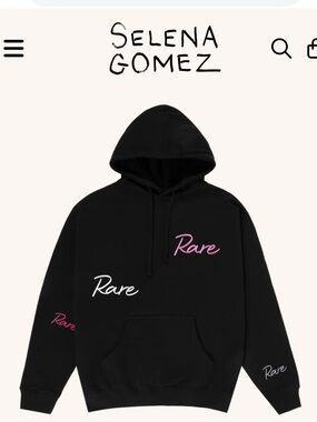RARE EMBROIDERED HOODIE
SELENA GOMEZ
